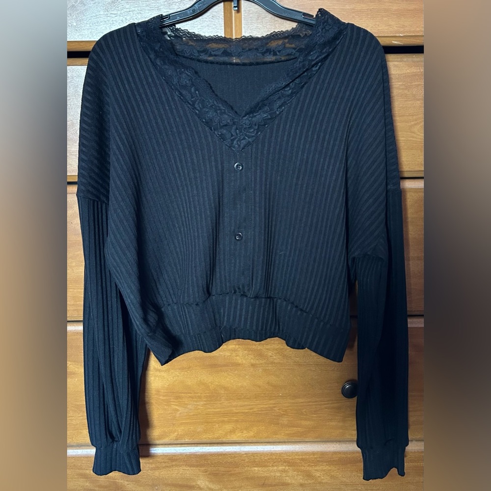 NWOT Black Long Sleeve Blouse with Laced V-Neck and Buttons M